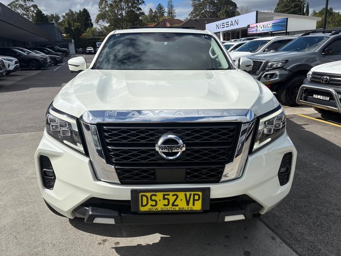 2022 Nissan Navara ST-X