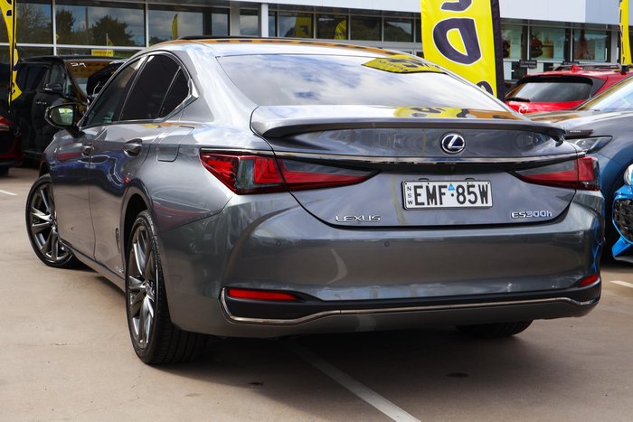 2020 Lexus ES