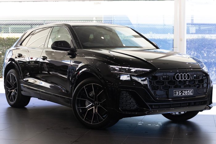 2025 Audi Q8