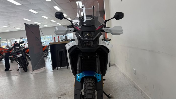 2025 CFMOTO 450 MT
