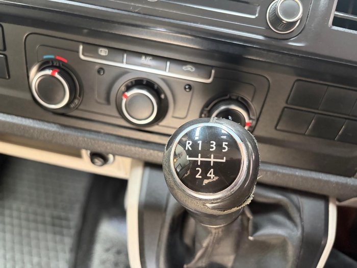 2016 Volkswagen Transporter TDI250 Runner