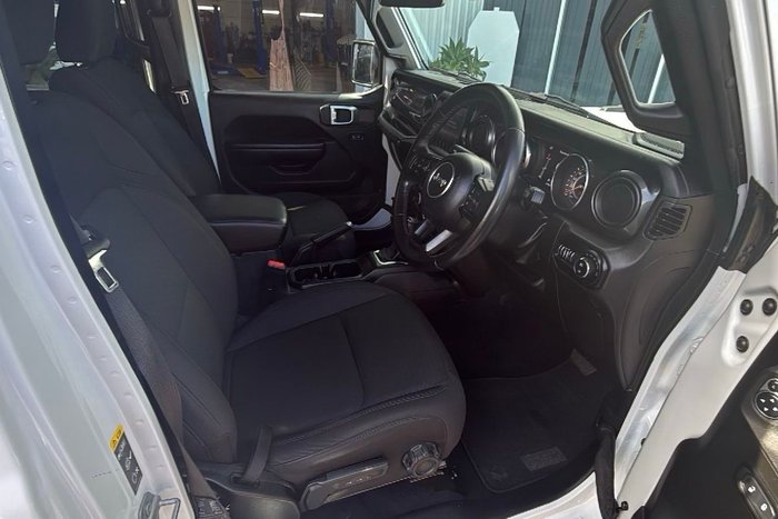 2022 Jeep Wrangler Unlimited Night Eagle