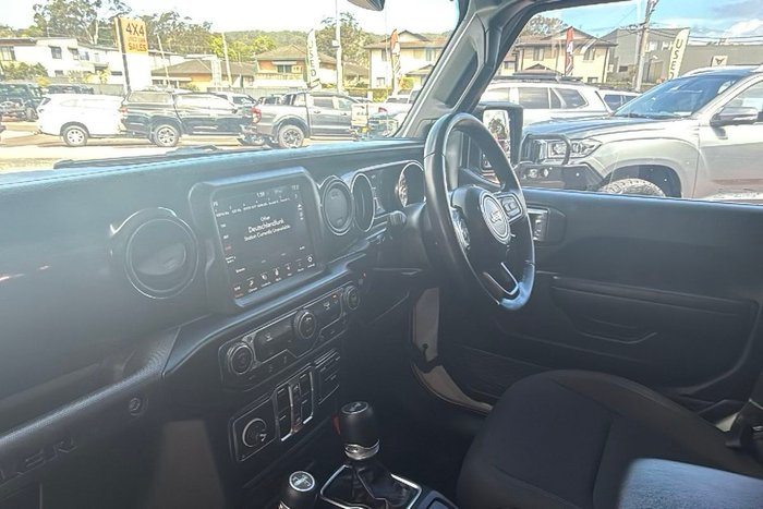 2022 Jeep Wrangler Unlimited Night Eagle
