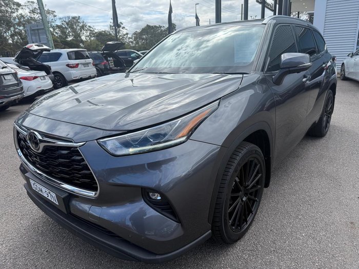 2023 Toyota Kluger Grande