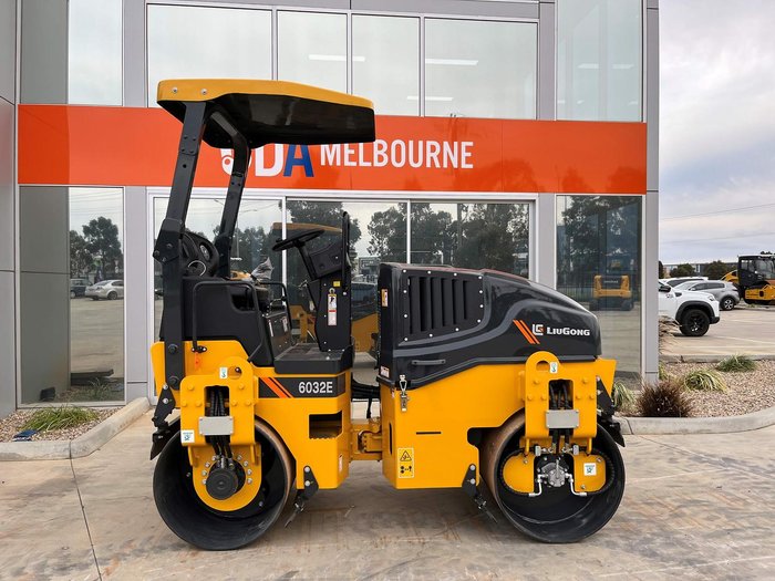 Liugong 6032E Roller