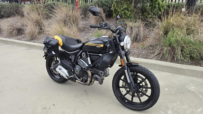 2018 Ducati Scrambler FULL THROTTLE