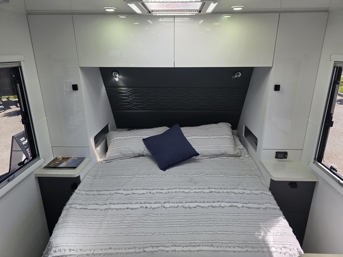 2026 Vivid Caravans Voyager 21 Double Bunk