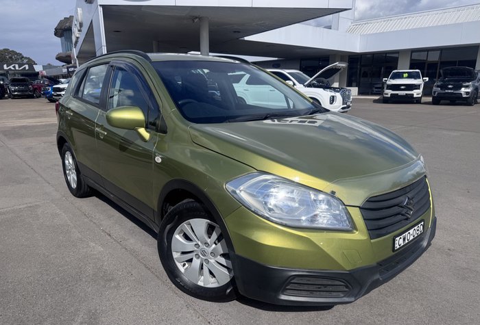 2014 Suzuki S-Cross