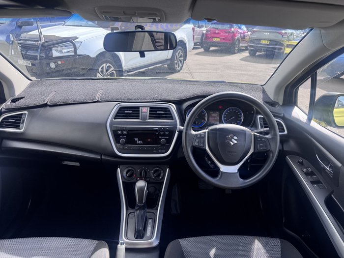 2014 Suzuki S-Cross GL