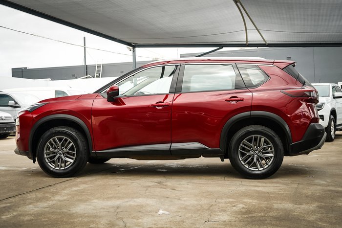 2024 Nissan X-TRAIL ST
