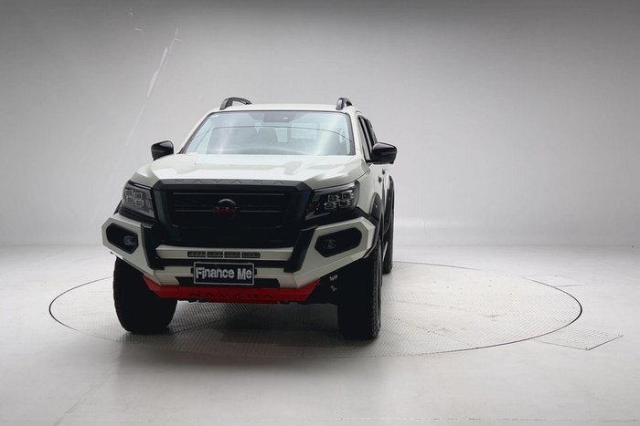 2023 Nissan Navara