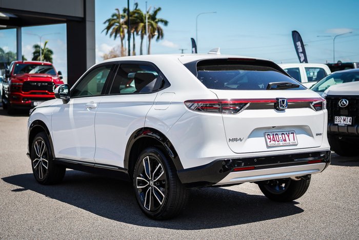 2025 Honda HR-V e:HEV X