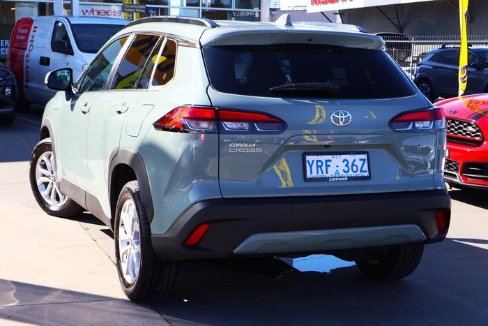 2024 Toyota Corolla Cross GXL