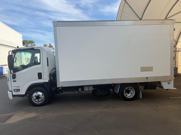 2022 Isuzu N Series NNR 45-150