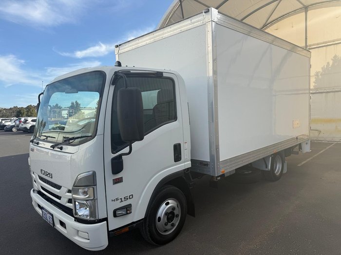 2022 Isuzu N Series NNR 45-150