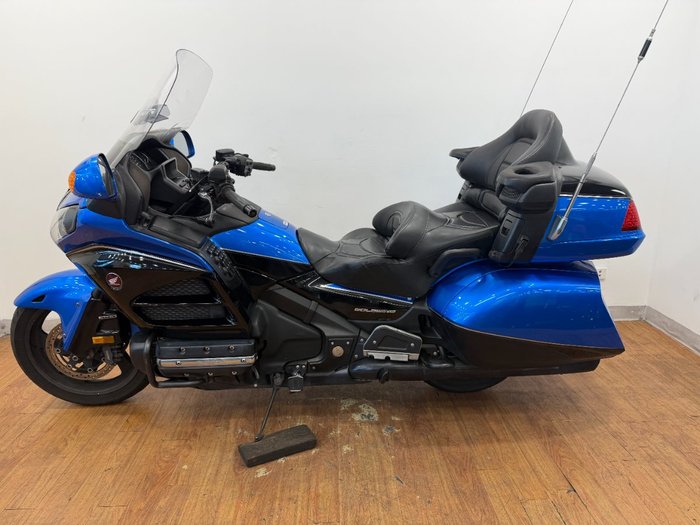 2017 Honda GL1800 ABS GOLDWING BLUE