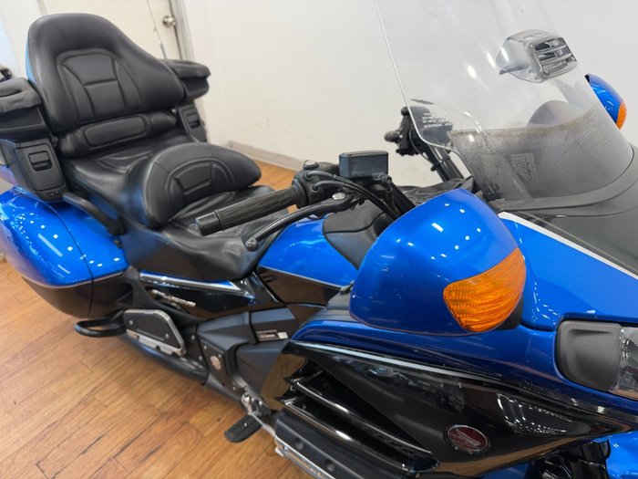 2017 Honda GL1800 ABS GOLDWING BLUE
