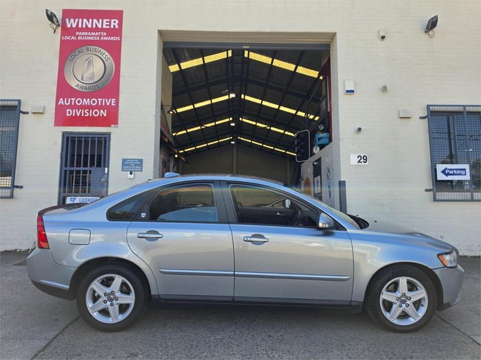 2010 Volvo S40