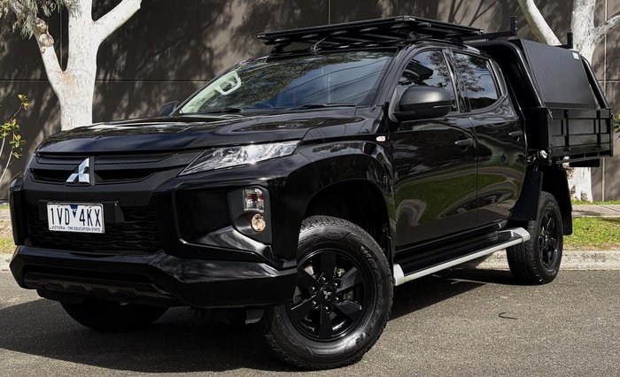 2022 Mitsubishi Triton GLX+