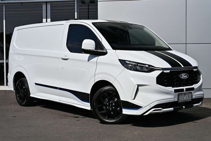 2024 Ford Transit Custom