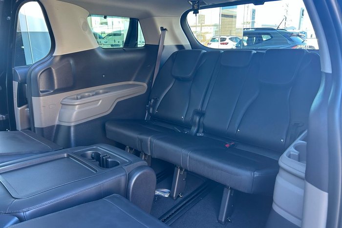 2024 Kia Carnival GT-Line