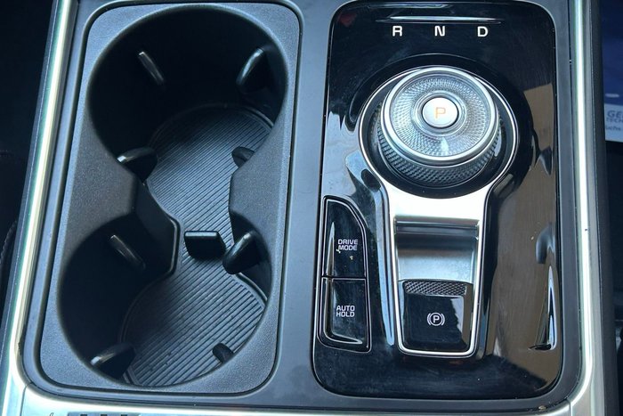 2024 Kia Carnival GT-Line