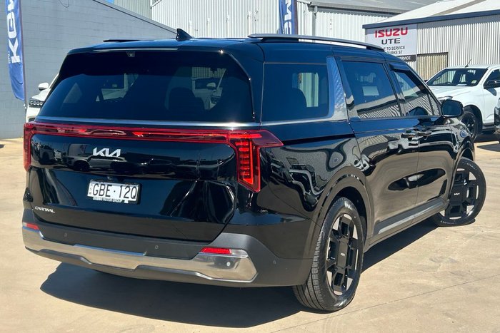 2024 Kia Carnival GT-Line