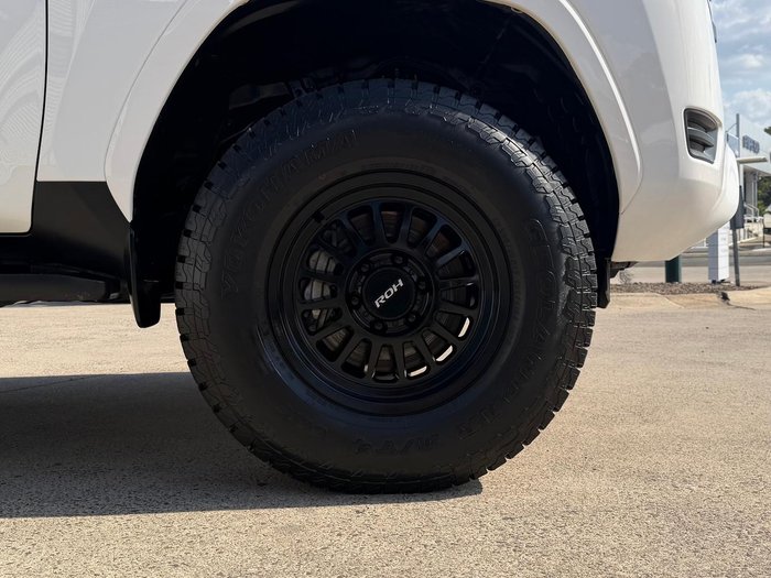 2025 Toyota Landcruiser GX