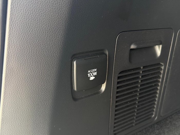 2025 Toyota Landcruiser GX