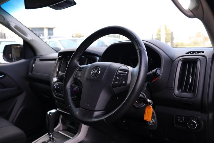 2019 Holden Colorado 8