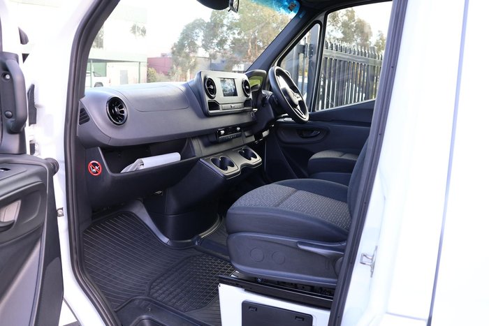2019 Mercedes-Benz Sprinter 14