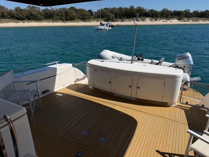 2005 Maritimo M60 Cruising Motoryacht