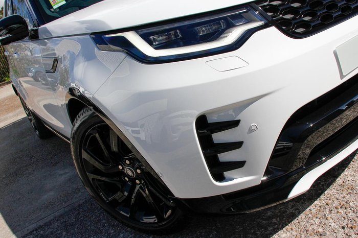 2025 Land Rover Discovery P360 Dynamic SE