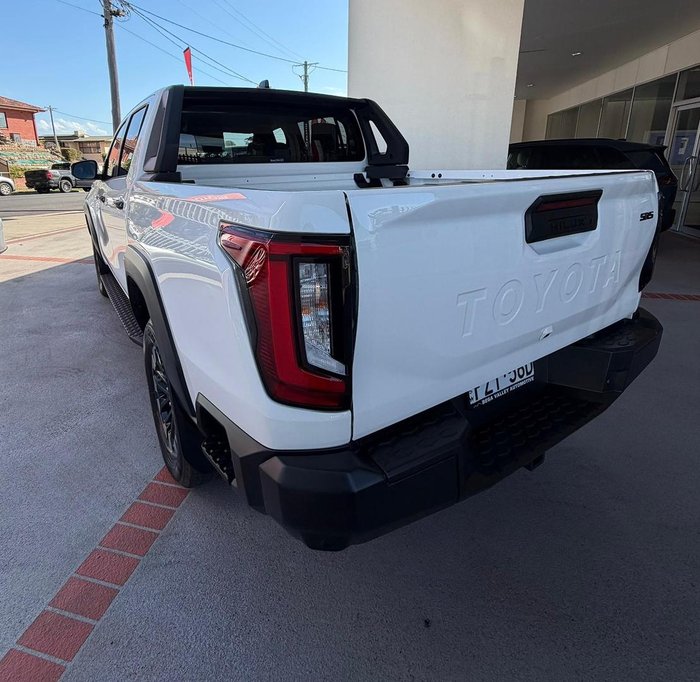 2025 Toyota Hilux