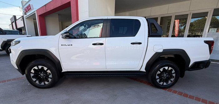 2025 Toyota Hilux