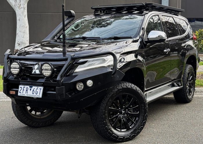 2019 Mitsubishi Pajero Sport Black Edition