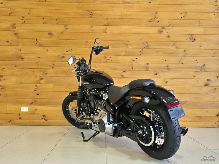 2026 Harley-Davidson Street Bob 117 (FXBB)