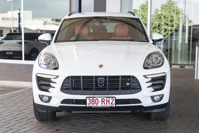 2015 Porsche Macan S