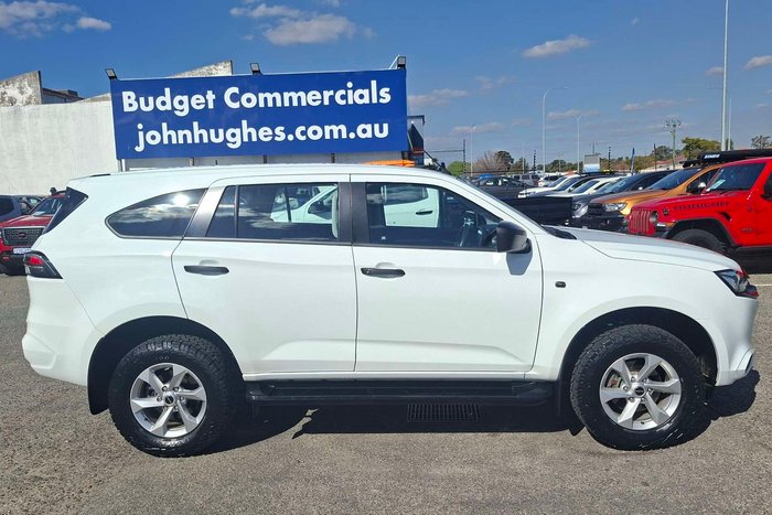 2023 Isuzu MU-X