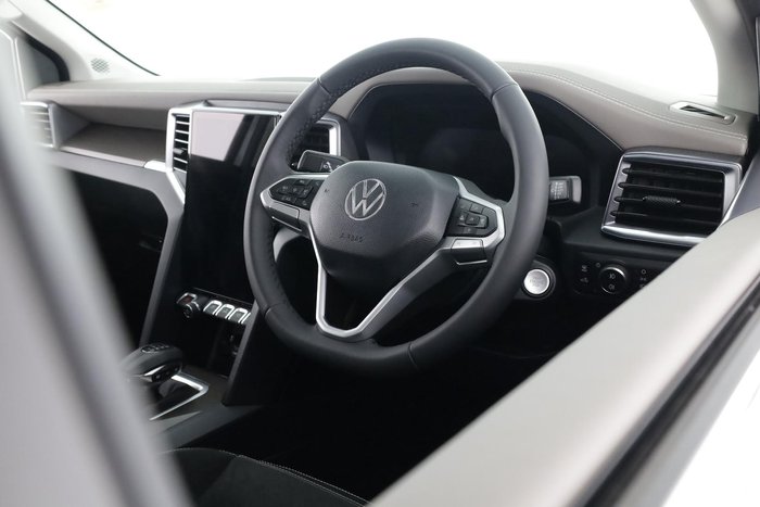 2025 Volkswagen Amarok