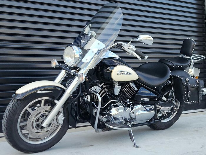 2011 Yamaha V-Star XVS1100A Classic