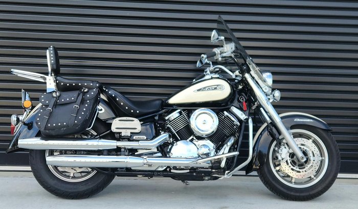 2011 Yamaha V-Star XVS1100A Classic