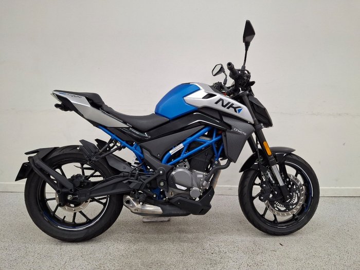 2022 CFMOTO 300 NK ABS
