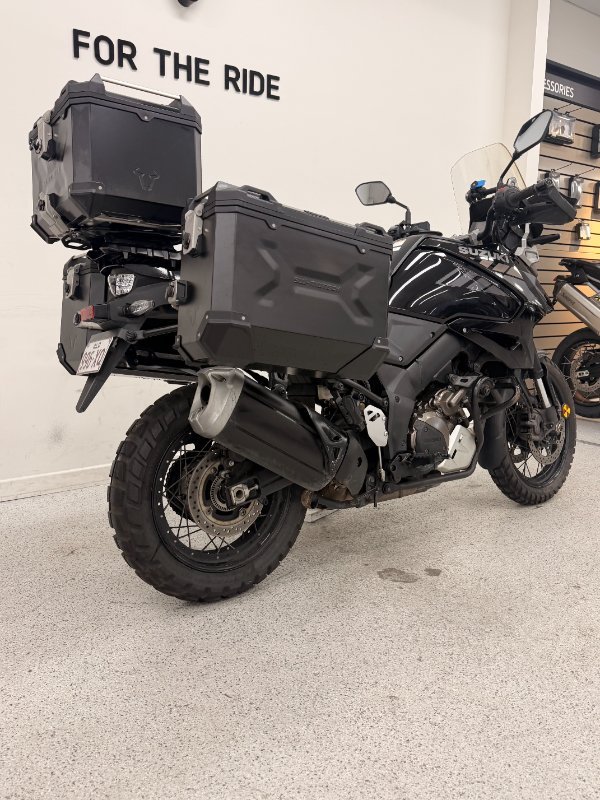 2020 Suzuki V-STROM 1050XT (DL1050RC) Black