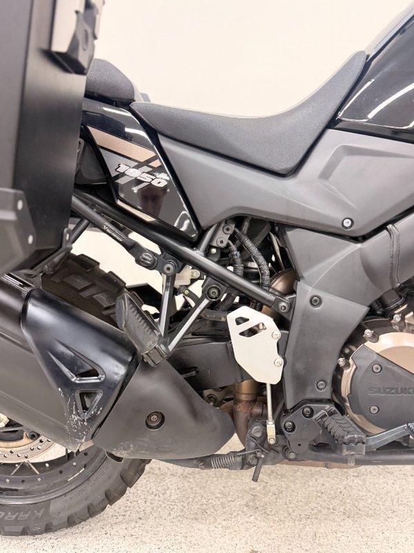 2020 Suzuki V-STROM 1050XT (DL1050RC) Black
