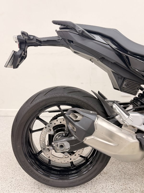 2024 BMW Motorrad F 900 R Black