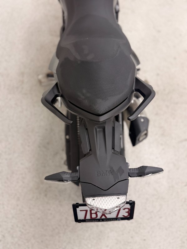 2024 BMW Motorrad F 900 R Black