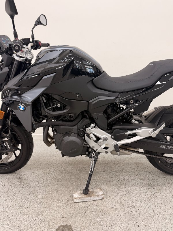 2024 BMW Motorrad F 900 R Black