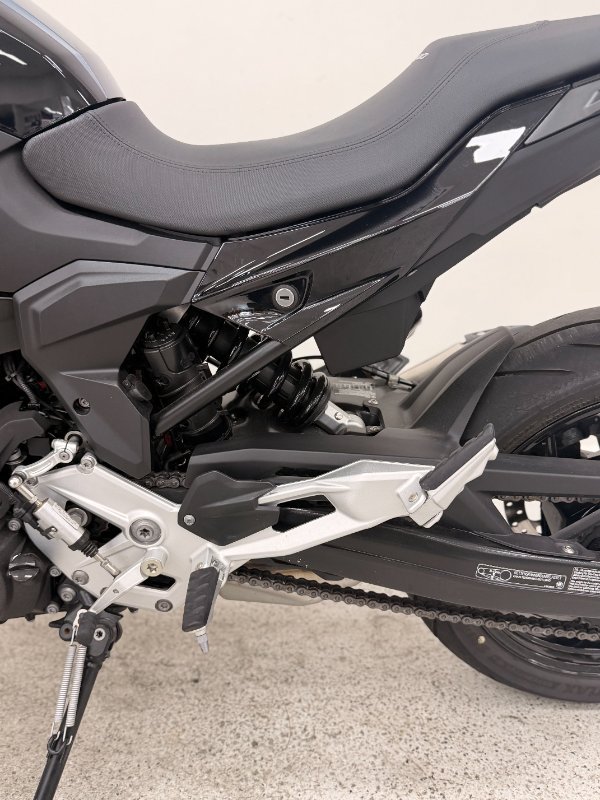 2024 BMW Motorrad F 900 R Black