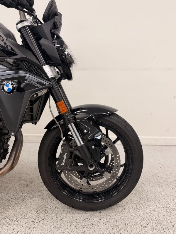 2024 BMW Motorrad F 900 R